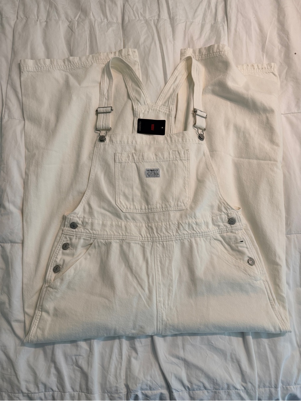 NWT Women’s Levi Strauss Premium Two Horse Cream Cotton Overalls Wide Leg XL